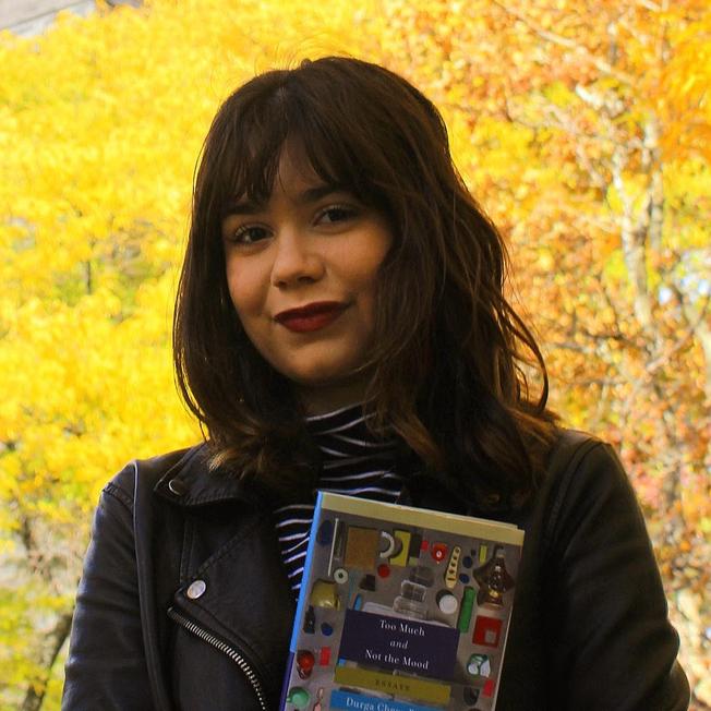 Julia romero, Book Reviewer
